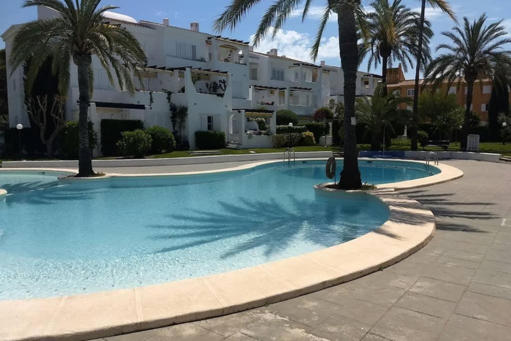 2 Bedroom, Sea Front Complex W Pool And Private Garden Javea Exterior photo