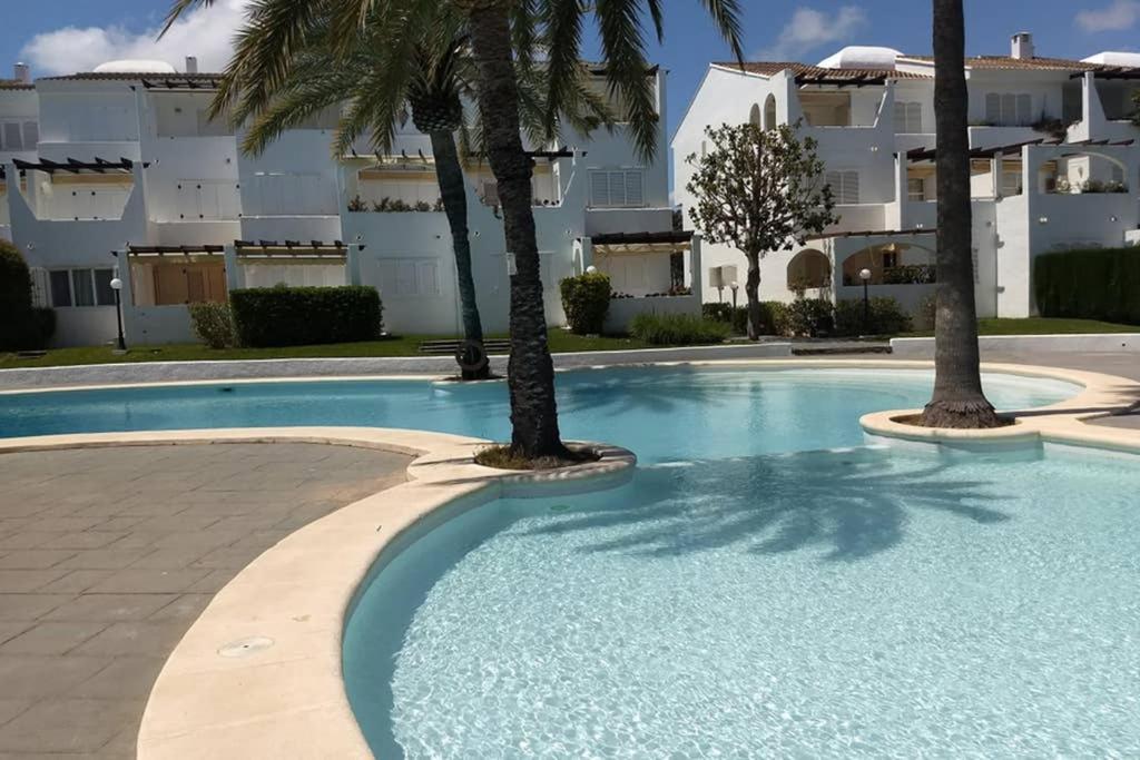 2 Bedroom, Sea Front Complex W Pool And Private Garden Javea Exterior photo